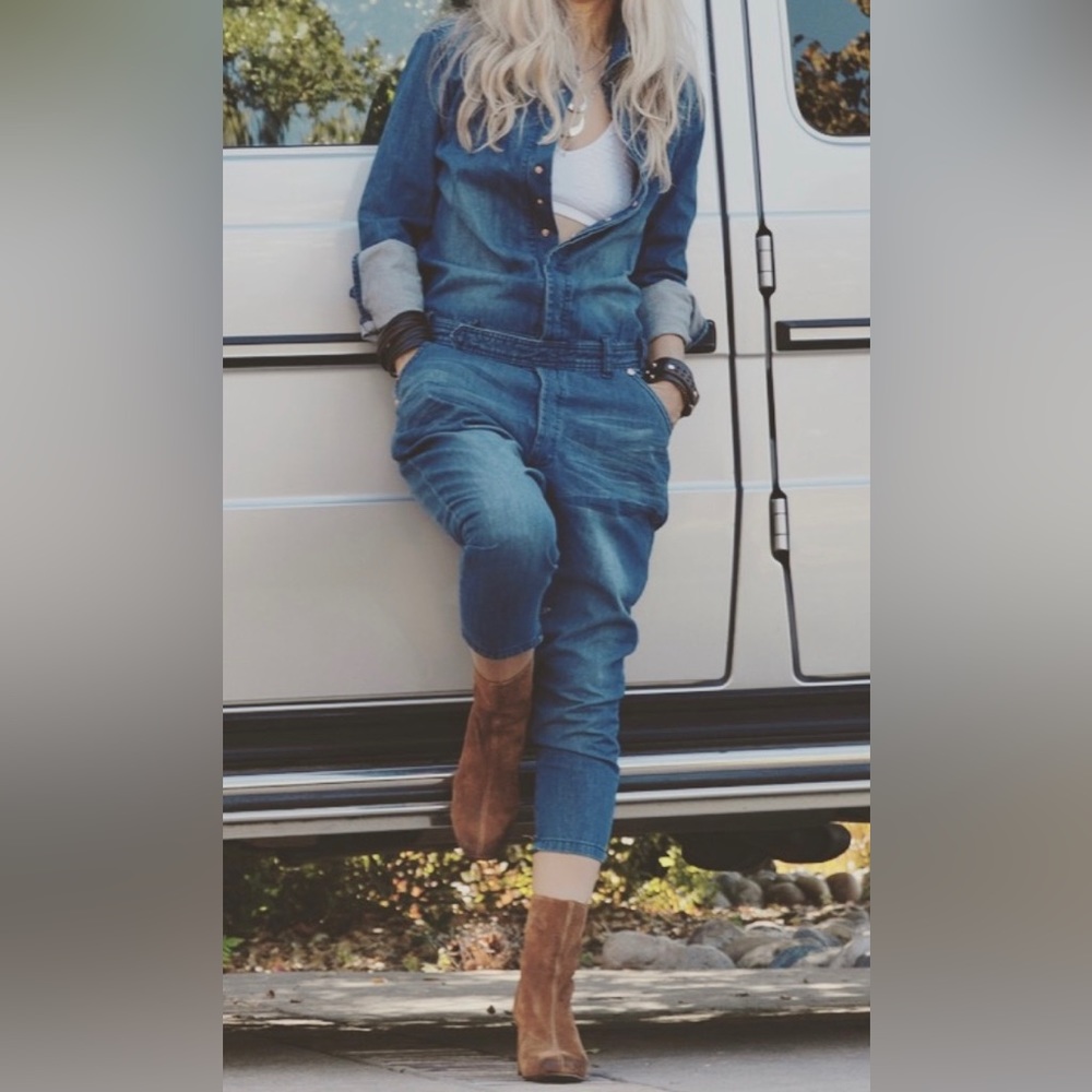 One Teaspoon XS jumpsuit.
